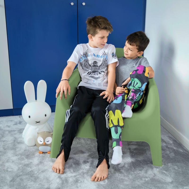 Záhradné stohovateľné kreslo, zelený plast