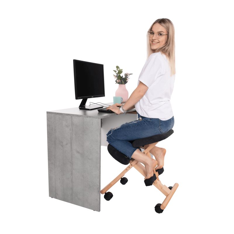 Moderná a ergonomická kľakačka, čierna-buk