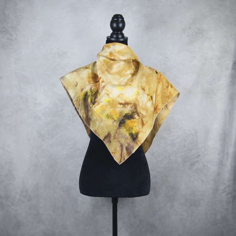 Hodvábna šatka VZOR_83, 100 % prírodný hodváb, 85 × 90 cm
