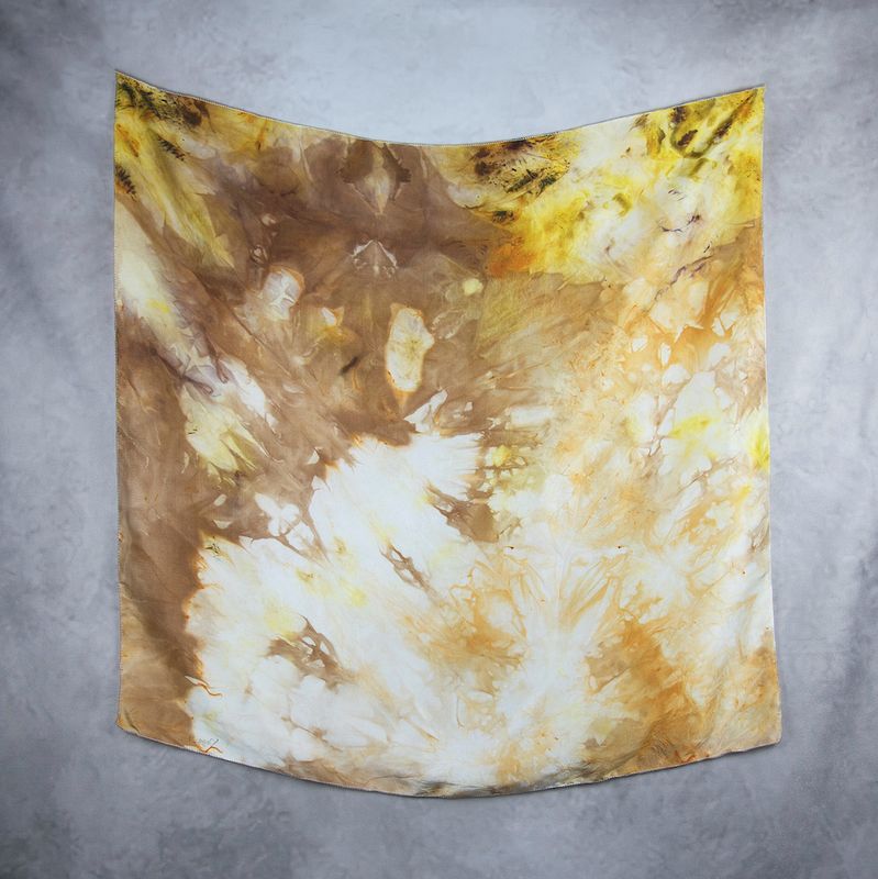 Hodvábna šatka VZOR_45, 85 × 85 cm, Made in Slovakia