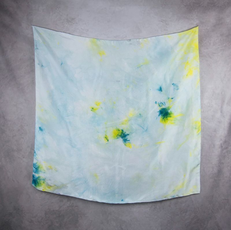 Hodvábna šatka VZOR_51, 85×90 cm, Made in Slovakia