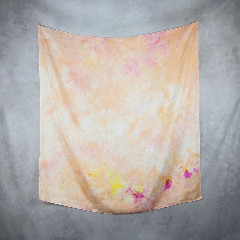 Hodvábna šatka VZOR_65, 90×85cm, Made in Slovakia