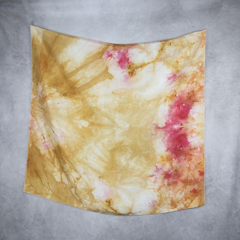 Hodvábna šatka VZOR_88, 100 % prírodný hodváb, 85 × 90 cm