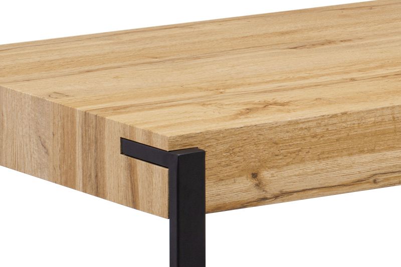 Konferenčný stolík z 10 cm hrubej MDF dosky v dekore divoký dub