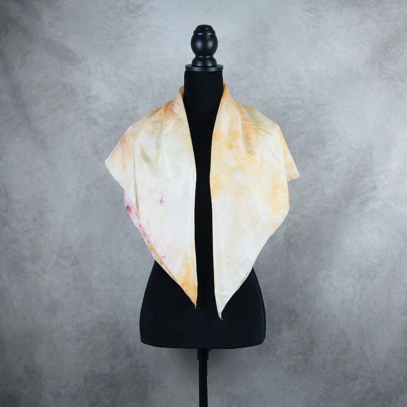 Hodvábna šatka VZOR_53, 85×90 cm, Made in Slovakia