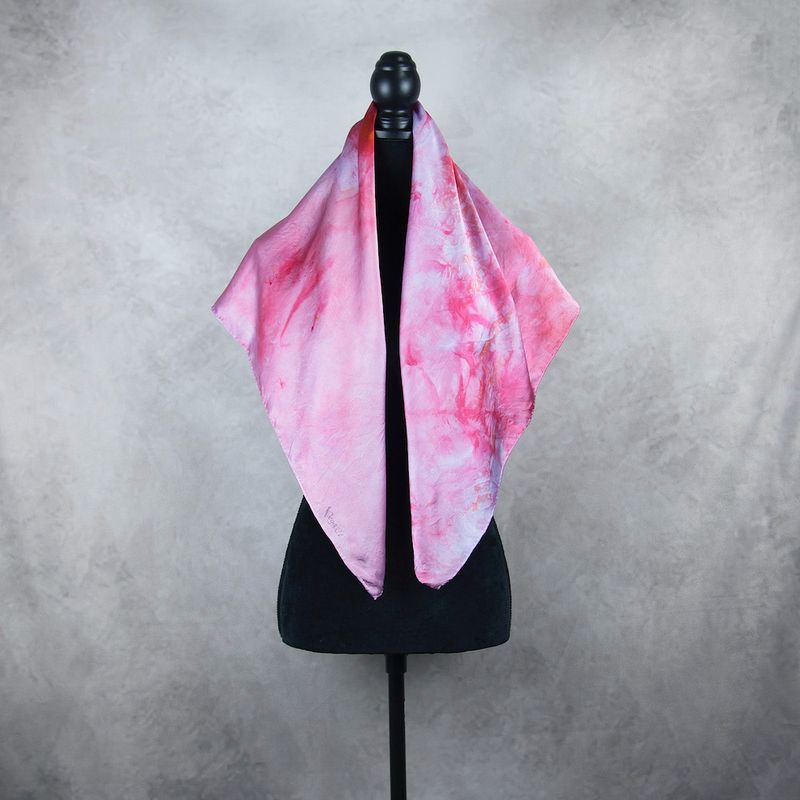 Luxusná hodvábna šatka LIMITED_324, 90×90cm, Made in Slovakia