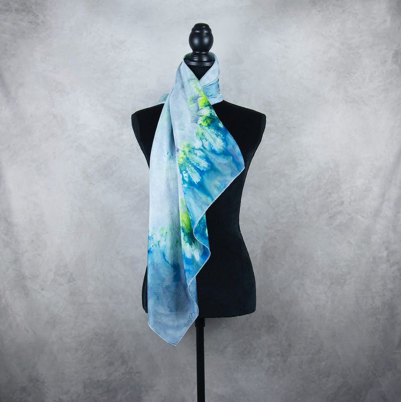 Hodvábna šatka VZOR_66, 90×80cm, Made in Slovakia