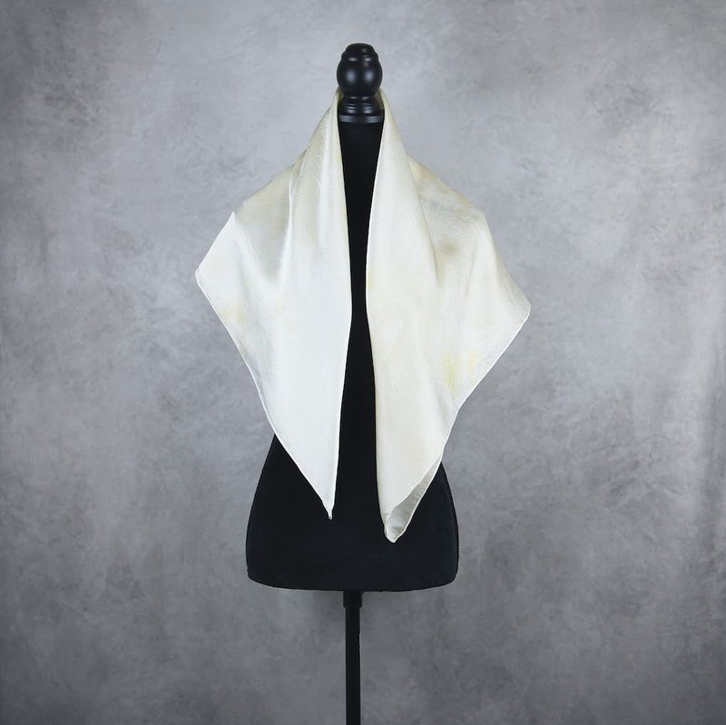 Luxusná hodvábna šatka LIMITED_341 – 100 % prírodný hodváb, 90 × 90 cm