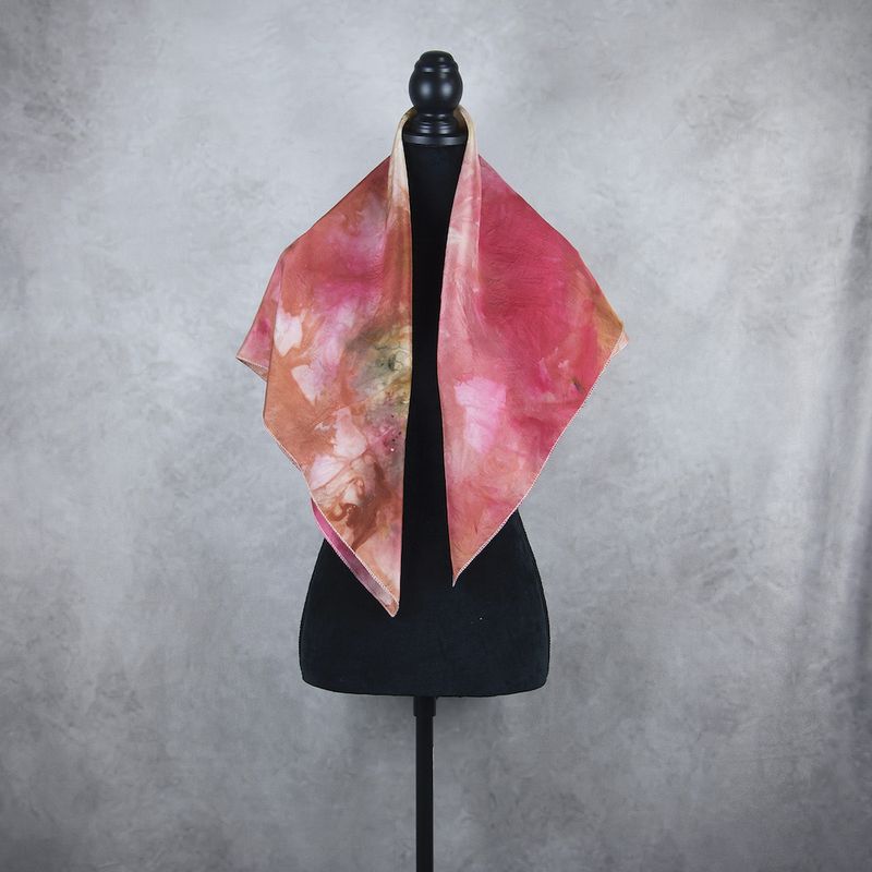 Hodvábna šatka VZOR_97, 100 % prírodný hodváb, 85 × 90 cm