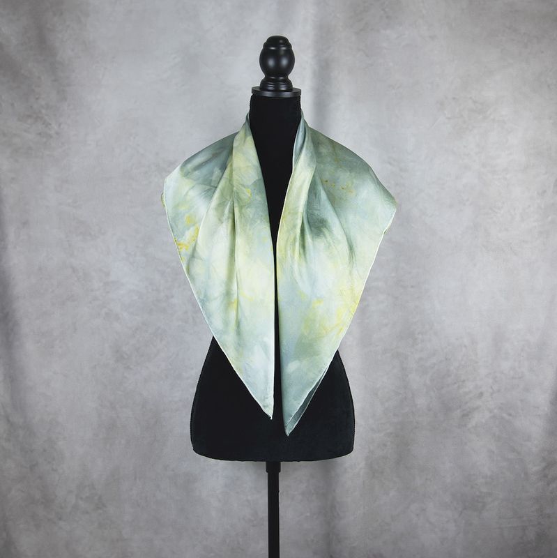 Hodvábna šatka LIMITED_243 – 90 x 90 cm, ručná výroba - 1 kus