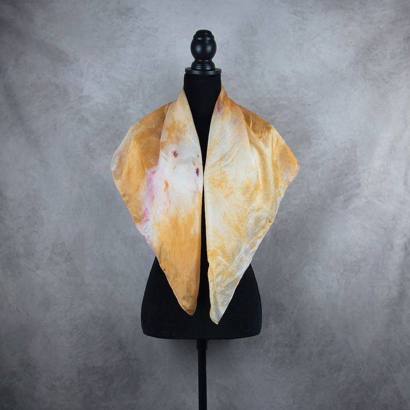 Hodvábna šatka VZOR_52, 85×90 cm, Made in Slovakia
