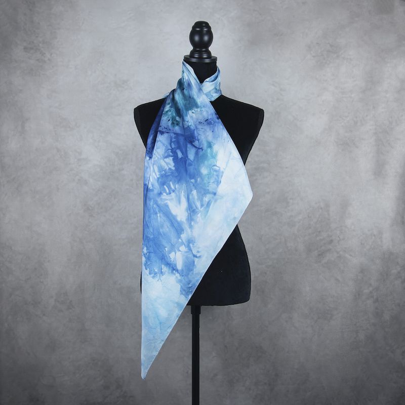 Hodvábna šatka VZOR_95, 100 % prírodný hodváb, 85 × 90 cm