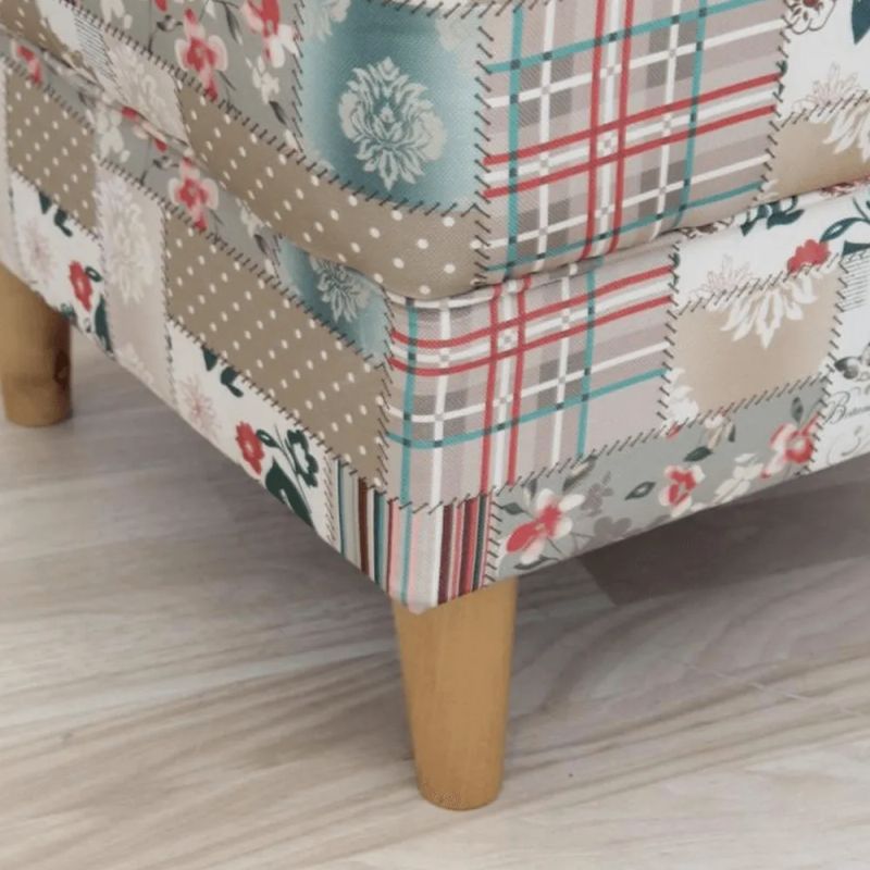 Dizajnový ušiak, s taburetom, látka patchwork Viorica 1