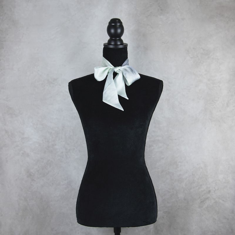 Hodvábna šatka Twilly LIMITED_012 – Ručne vyrábaná